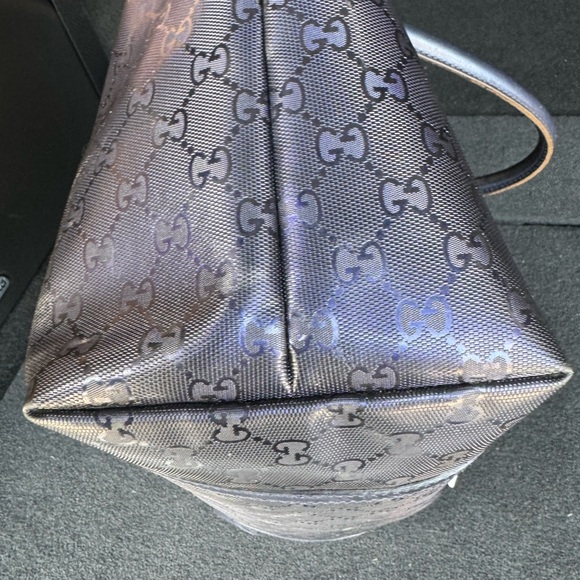 Authentic Metallic Purple Gucci Tote - Picture 11 of 15